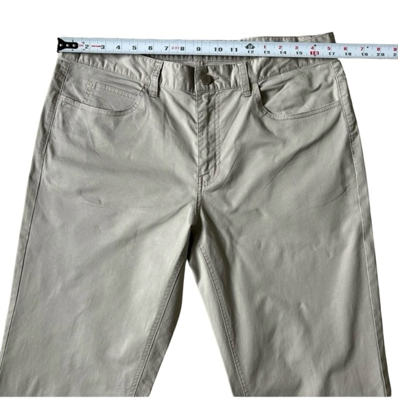 MICHAEL KORS Classic Fit Khaki Stone Size 34 - Picture 2 of 9